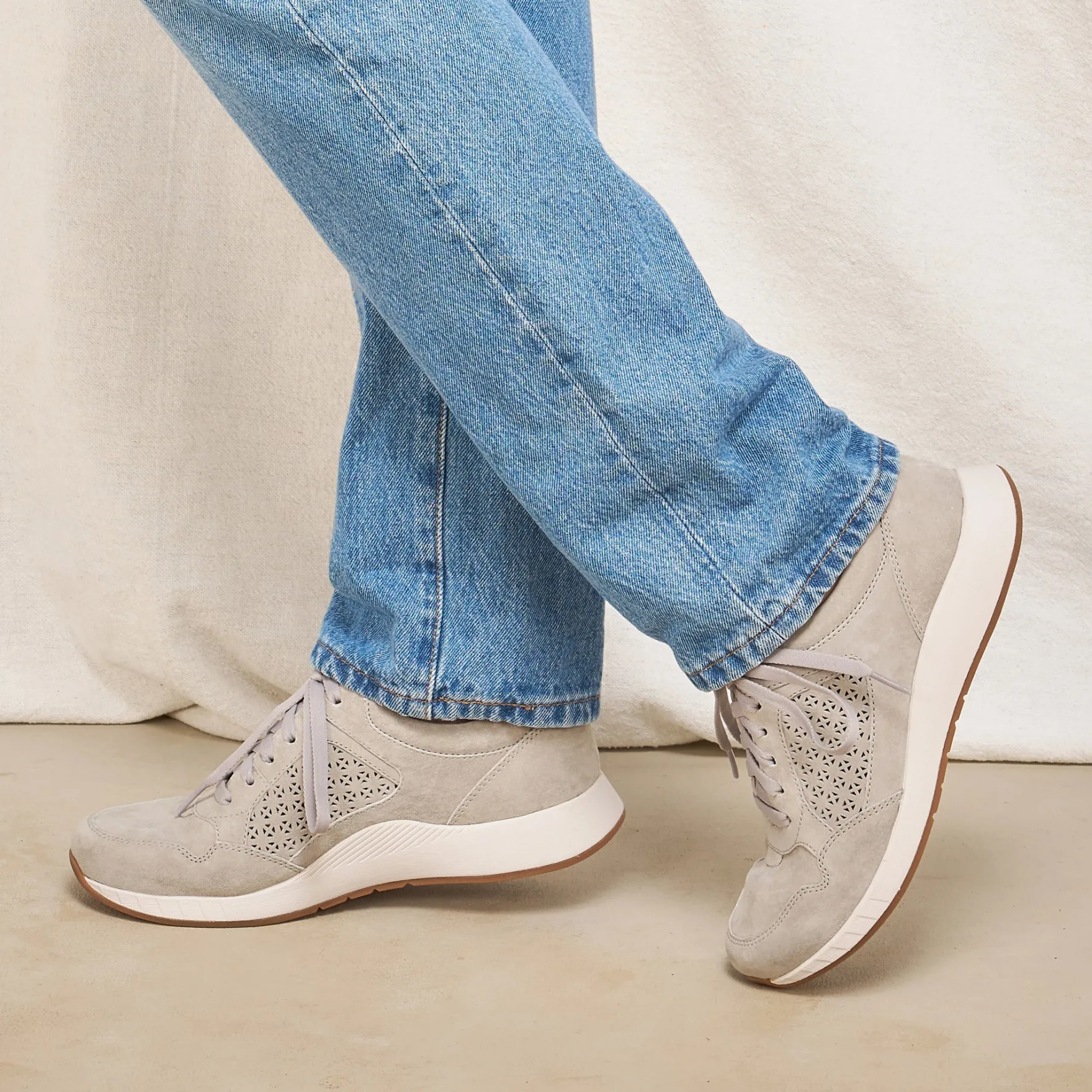 Dansko Catie>Women Sneakers & Outdoor