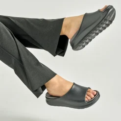 Dansko Devyn>Women Sandals