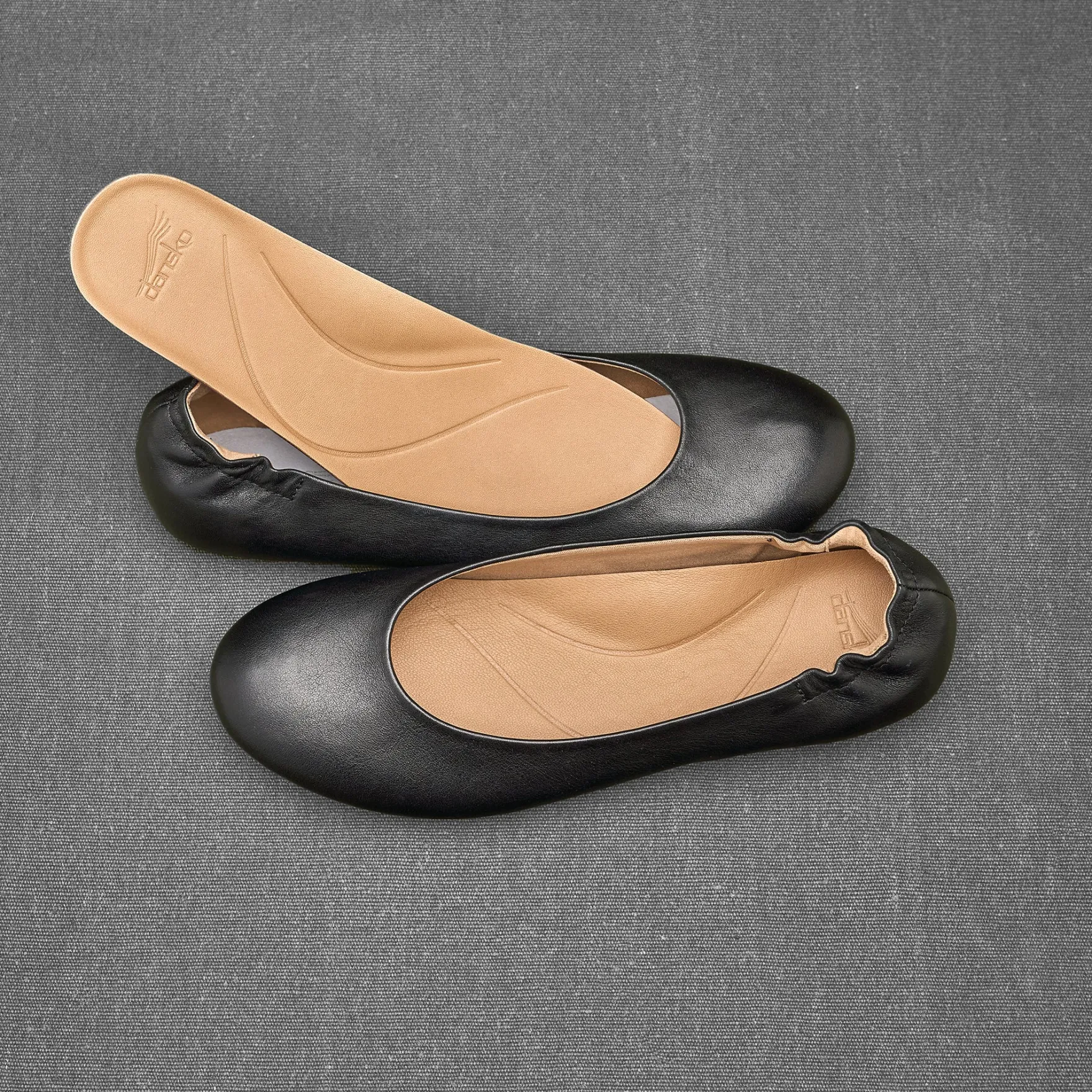 Dansko Mollie>Women Flats