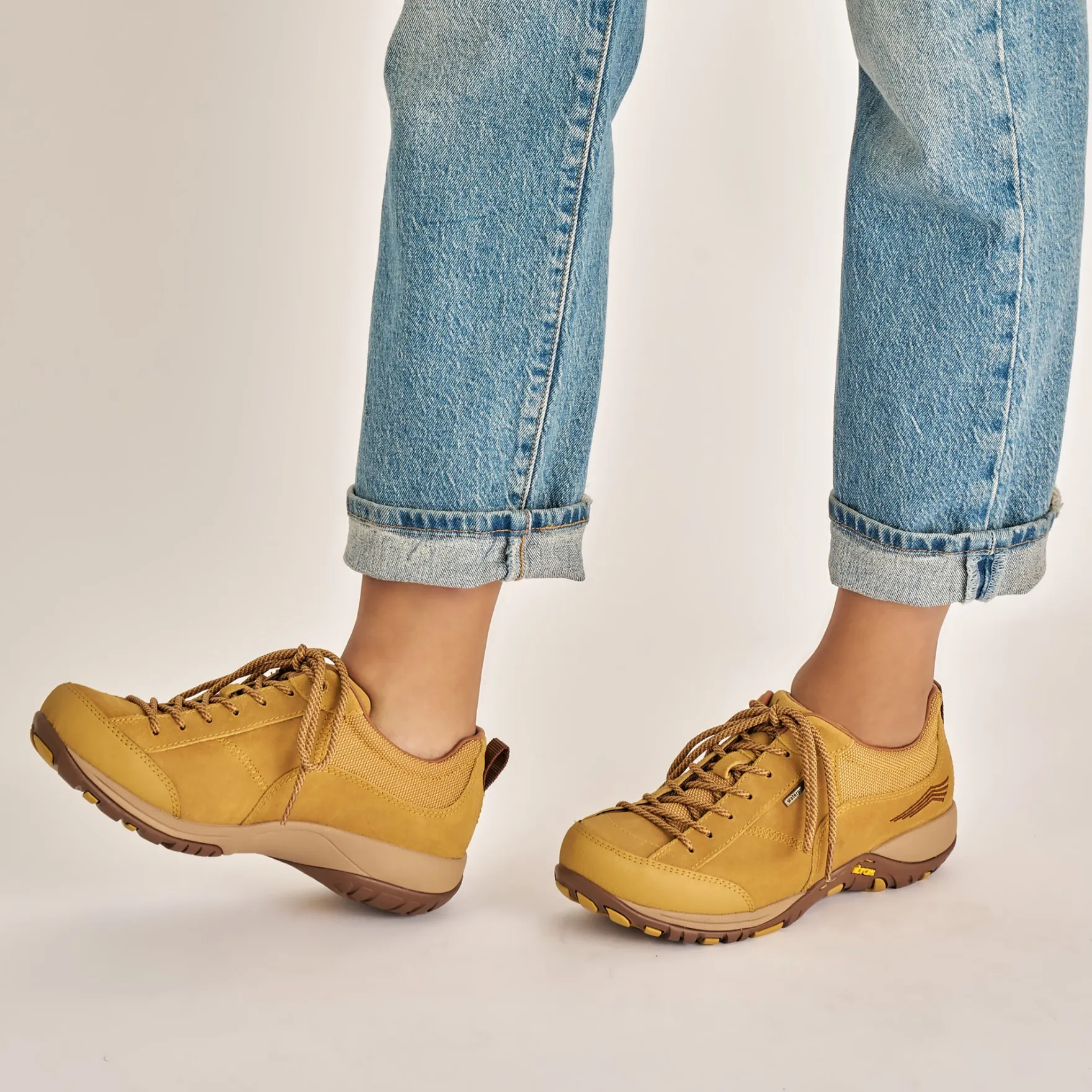 Dansko Paisley>Women Sneakers & Outdoor