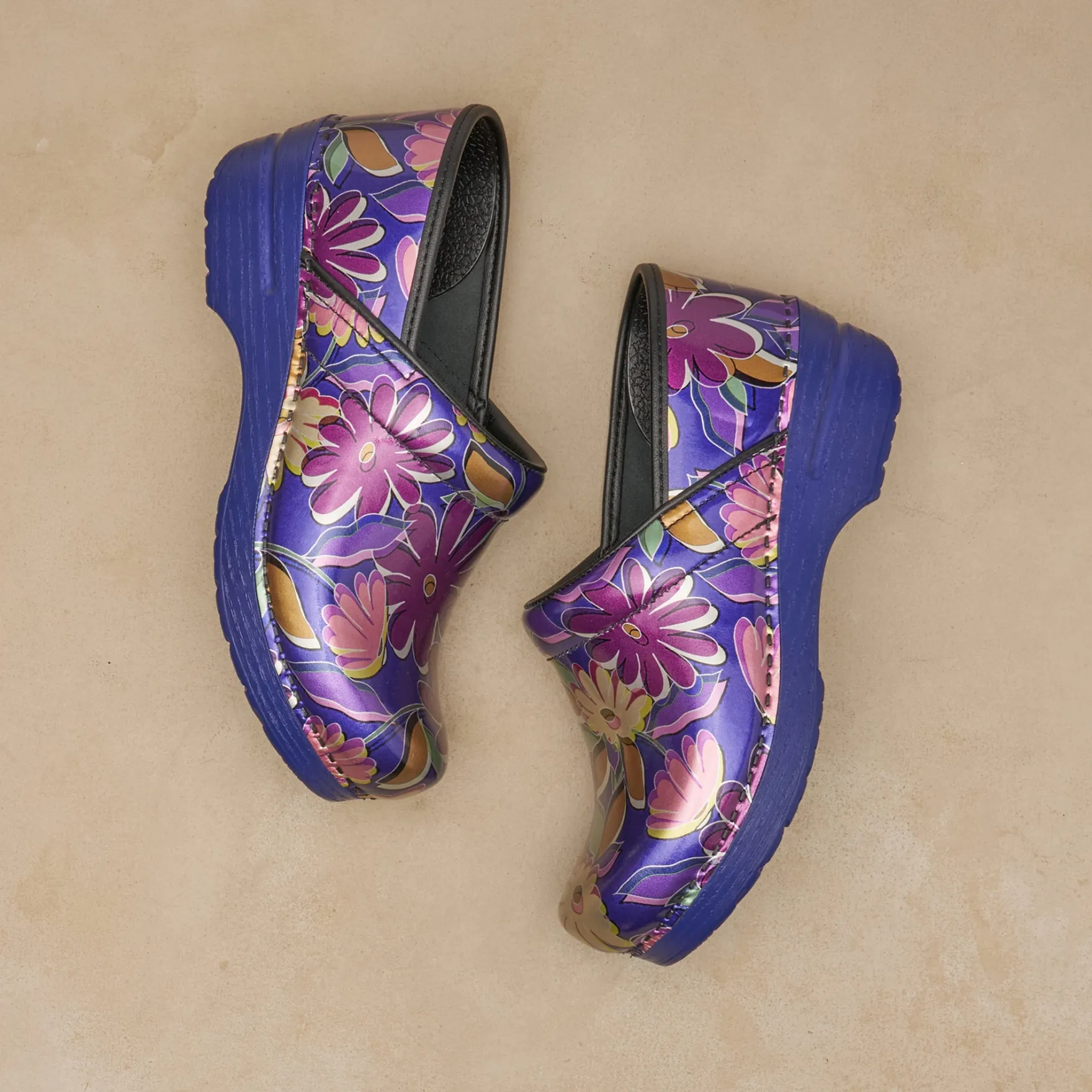 Dansko Professional>Women Clogs