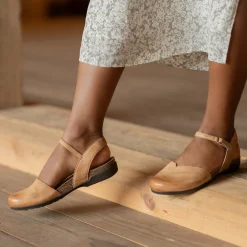 Dansko Rowan><noscript><img width=