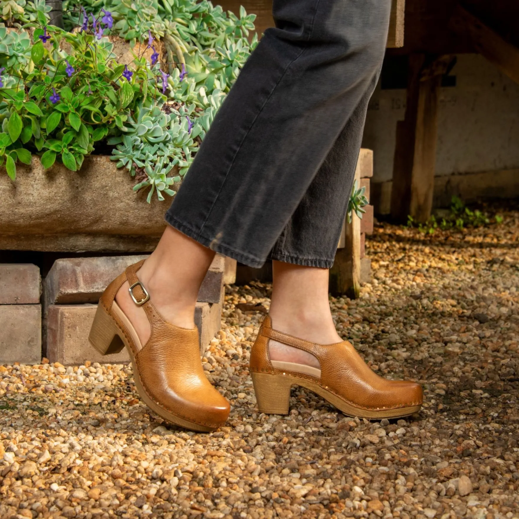 Dansko Sassy>Women Heels