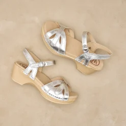 Dansko Season><noscript><img width=