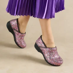Dansko XP 2.0>Women Clogs